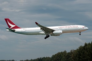 Cathay Dragon Airbus A330-300 B-LBE