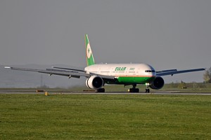 Boeing 777-300_1