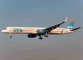 Arkia_B757_1