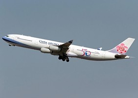 China_Airlines_A340-313X_1