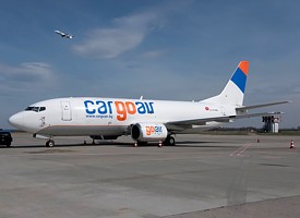 Cargo_Air_B737_1