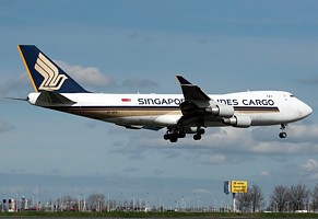 Singapore Airlines Cargo_B747_1