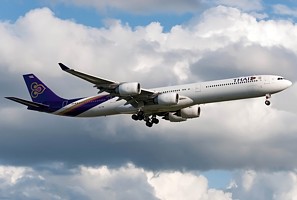 Thai Airways International_A340_1_1
