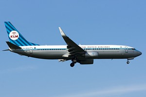 KLM B737-800 PH-BXA_1
