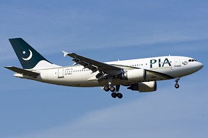 PIA A310 AP-BEC_1