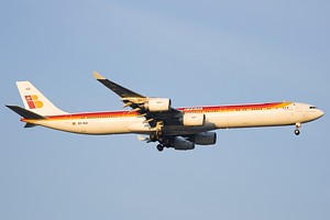 Iberia A340-600 EC-KZI_1
