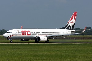 AMC Airlines B737-800 SU-BPZ_1