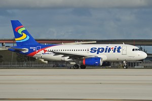 A319 Spirit Airlines N502NK_1