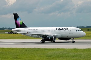 A319 Volaris D-AVYJ_1