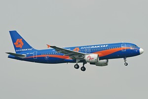 A320 Air Asia 9M-AHQ_1