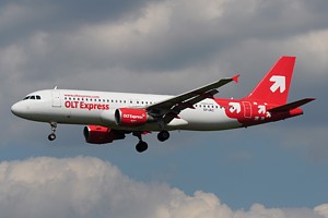 A320 OLT Express SP-IAC_1