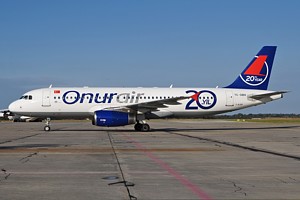 A320 Onur Air TC-OBH_1