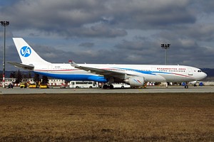 A330-300 Vladivostok Air VQ-BEQ_1