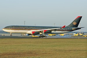 A340-200 Royal Jordanian Airline JY-AIC_1