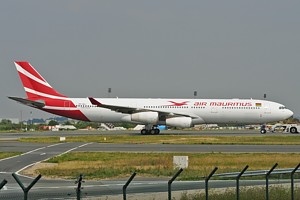 A340-300 Air Mauritius 3B-NBJ