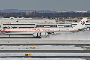 A340-600 China Eastern Airlines B-6051_1