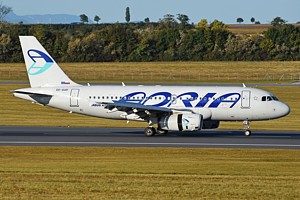 Adria Airways Airbus A319 S5-AAR