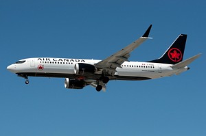 Air Canada Boeing 737-MAX 8 C-FSDQ