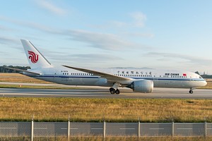 Air China Boeing 787-9 B-7879