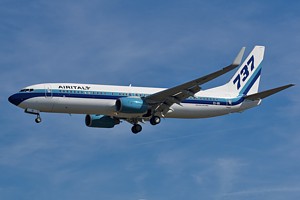 Air Italy Boeing 737-800 EI-IMI