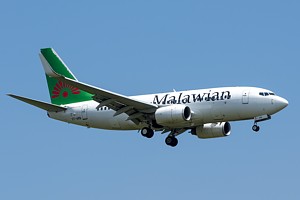Air Malawi Boeing 737-700 ET-ARB