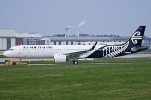Air New Zealand Airbus A321 D-AVZF