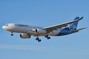 Air Transat Airbus A330-200 C-GUBF