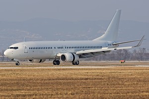 AirExplore B737-800 OM-HEX