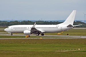 AirExplore Boeing 737-800 OM-GEX