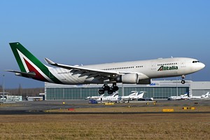 Alitalia Airbus A330-200 I-EJGB