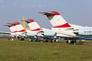 Alliance Air Fokker 100 VH-UQB