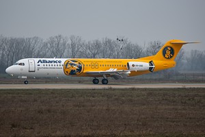 Alliance Air Fokker 100 VH-UQG