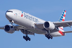 American Airlines Boeing 777-200 N751AN