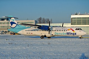 ATR72 Danube Wings OM-VRC_1