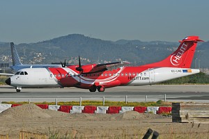 ATR72 Helitt Lineas Aereas EC-LNQ_1