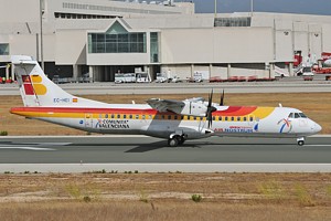 ATR72 Air Nostrum EC-HEI_1