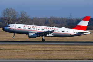 Austrian Airlines Airbus A320 OE-LBP