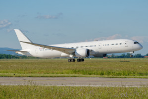Austrian Airlines Boeing 787-9 OE-LPL