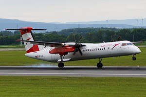 Austrian Airlines De Havilland Canada DHC-8 Dash 8-Q400 OE-LGL