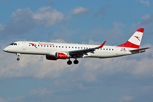 Austrian Airlines ERJ-195 OE-LWA