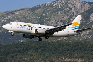 Aviolet Boeing 737-300 YU-AND
