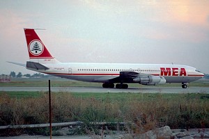MEA B707 OD-AHF_1