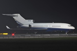 B727-100 Malibu Consulting VP-BAP_1
