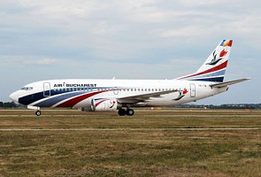 B737-300 Air Bucharest YR-TIB_1