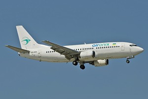 B737-300 Air Onix UR-KRA_1