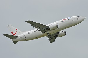 B737-300 Arkefly OM-BEX_1