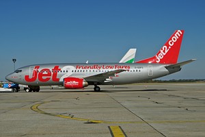 B737-300 Jet 2 G-GDFG_1
