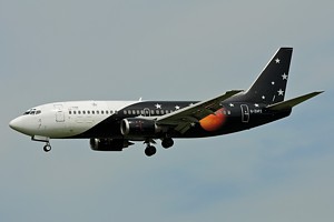 B737-300 Titan Airways G-ZAPZ_1