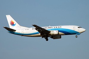 B737-300F Donghai Airlines B-2898_1