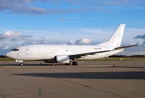 B737-300F Swiftair EC-KDY_1